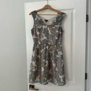 Gap size 6 sleeveless dress excellent condition